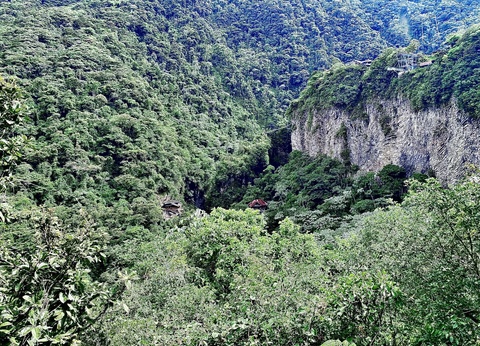 Circuit Sur la Route des Volcans - 14