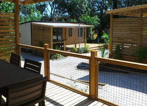 Flower Camping Le Lac De Thesauque, 3* - 29