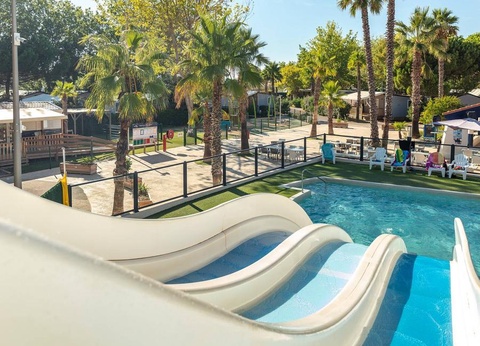 Camping Les Sablines, 4* - 9