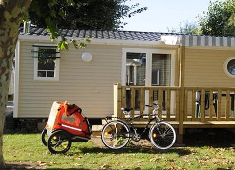 Camping Le Nid d'Eté, 4* - 233