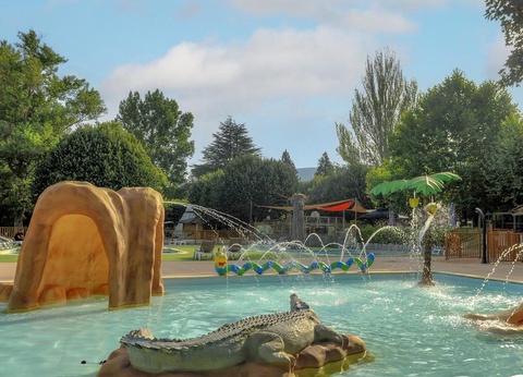 Camping maeva Escapades Millau Plage, 4* - 3