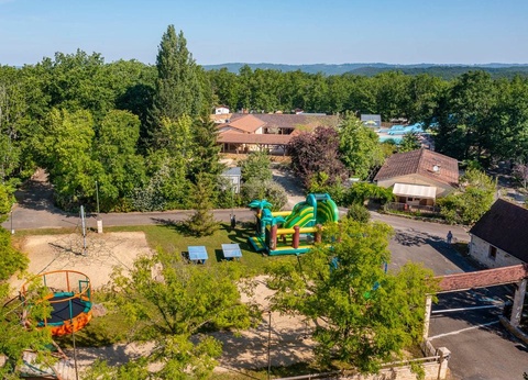 Camping Romanée - Lou Castel, 4* - 15