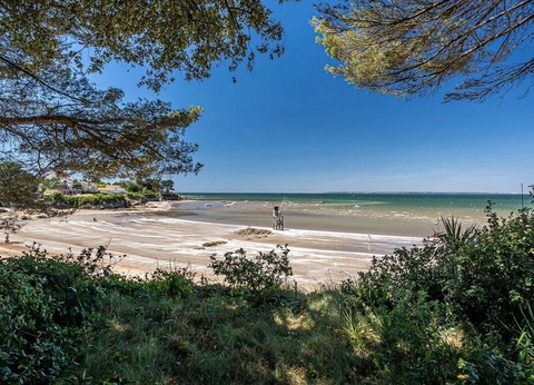 Flower Camping La Guichardière, 4* - 10