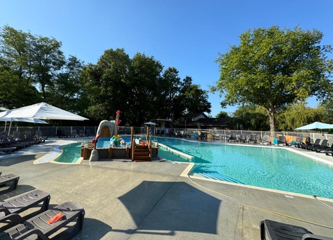 Camping Les Franquettes, 4* - 7