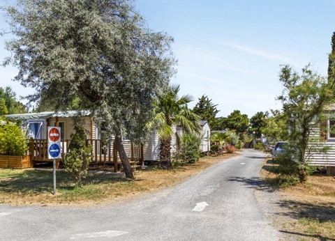 Camping Cap du Roc, 4* - 12