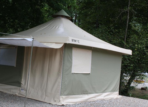 Camping Des 3 lacs, 4* - 43