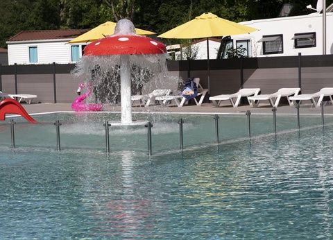 Camping du Lac, 4* - 50