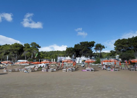 Villaggio Camping Capo Vieste, 3* - 76