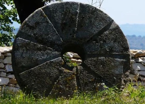 Camping Château de Lacomté, 4* - 25