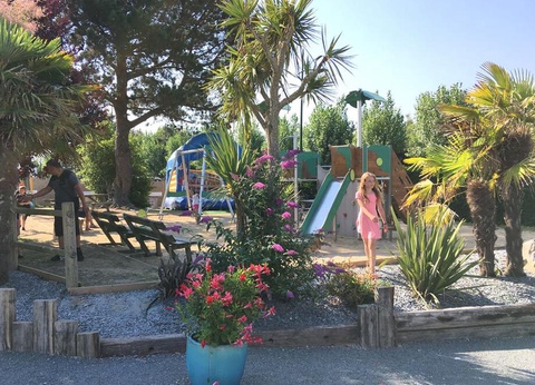 Camping Les Ecureuils, 4* - 25