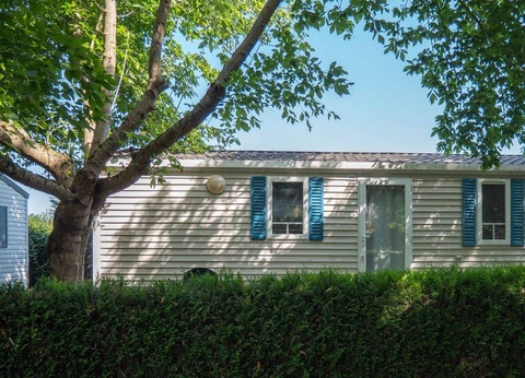 Camping La Bourgnatelle, 3* - 42