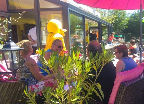 Camping Les Calquières, 4* - 23