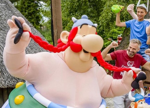 Camping - Le Grand Paris, 4* - 30