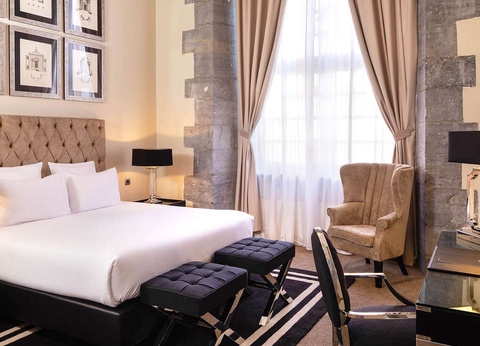 Détente et gourmandise dans un hôtel de luxe en centre ville 4* - 4