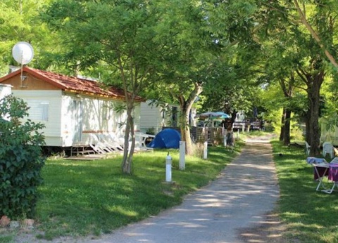 Camping Lou Troumpetoun - 11