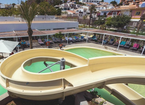 Costa del Sol Glamping Village, 4* - 6