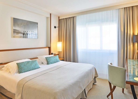 Plaisir des sens devant l'Atlantique : dîner et spa aux Sables d'Olonne - 4* - 11