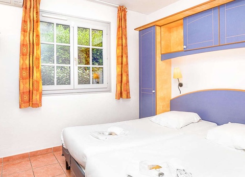 Séjour à 5 minutes de Saint-Raphaël dans une résidence avec piscine - 3* - 3