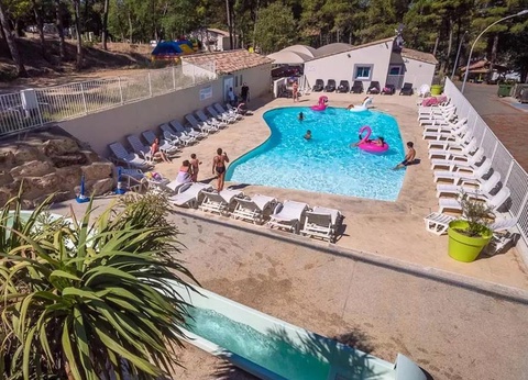 Camping La Pinède en Provence, 3* - 6