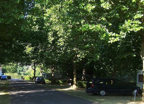 Camping du lac Pouzauges, 3* - 4