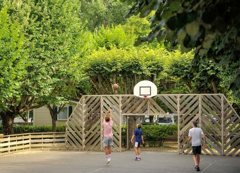 Camping maeva Escapades Millau Plage, 4* - 33