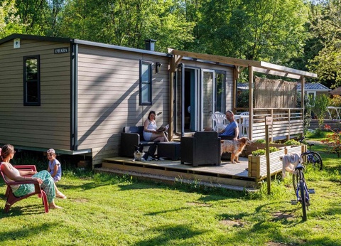 Camping l'Arize, 4* - 2