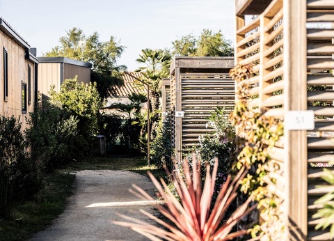 Camping Romanée - le Cormoran, 5* - 55