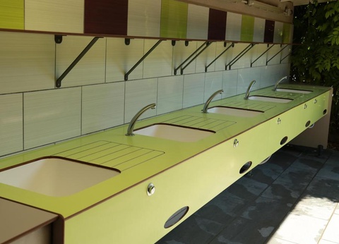 Camping Les Berges du Canal, 4* - 66