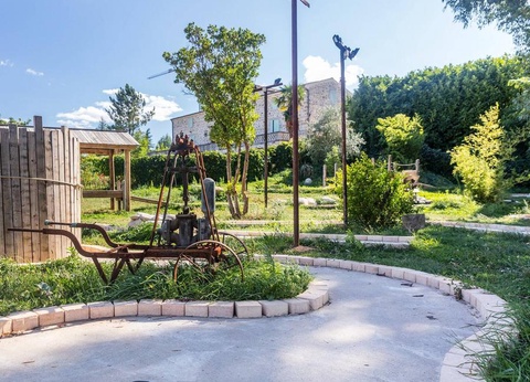 Camping La Nouzarède, 3* - 4