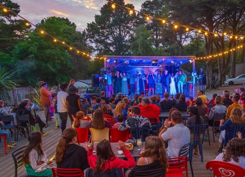 Camping Les Ajoncs d'Or, 4* - 22