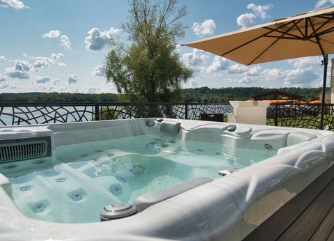 Séjour avec petit-déjeuner, et visite de cave de Champagne - 4* - 4