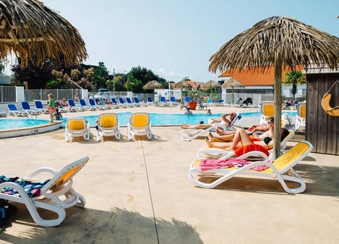 Camping Les Ecureuils, 4* - 8