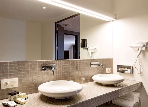 Séjour romantique avec croisière, luxe et cava près de Bruges - 4* - 21