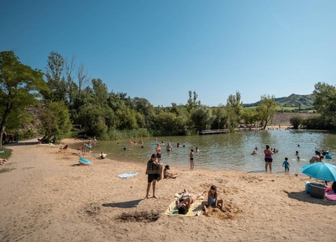 Camping Les Calquières, 4* - 58