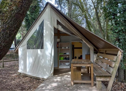 Camping Parfums d'Eté 4* - 63