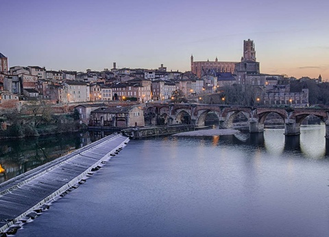 Escapade dans la cité épiscopale d´Albi avec surprise sucrée en chambre - 4* - 17