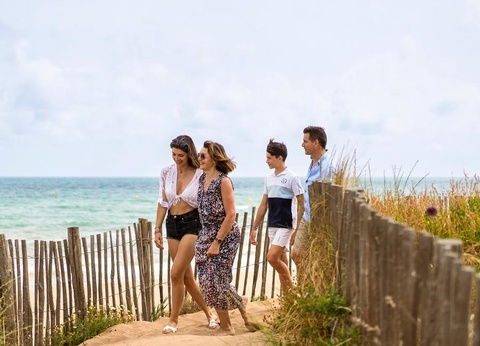 Camping SUNELIA Les Sablons, 5* - 14