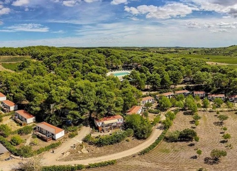 Camping Résidentiel La Pinède, 4* - 13