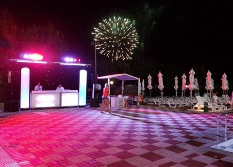 San Benedetto Camping Relais, 4* - 40