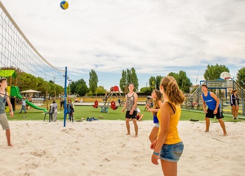 Camping Les Embruns d'Oléron, 4* - 30