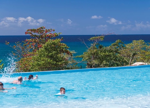 COMBINÉ 2 ILES (10 nuits) : GUADELOUPE Zenitude Le Clipper + MARTINIQUE Karibéa Amandiers - 10