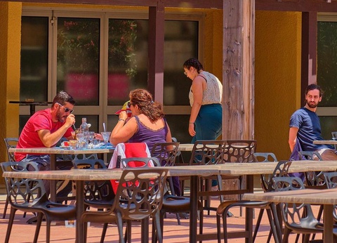 Camping Le Roussillonnais, 3* - 5