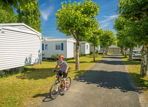 Camping Les Flots Bleus 4* - 9