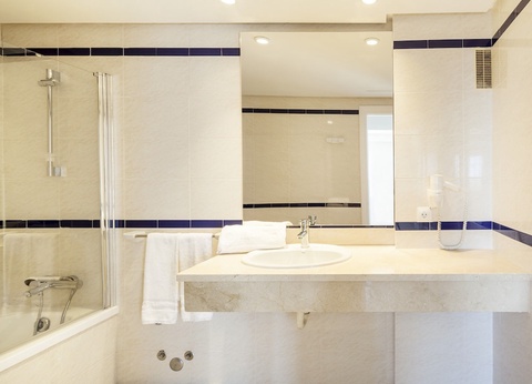 Hôtel ILUNION Menorca 3* - 9