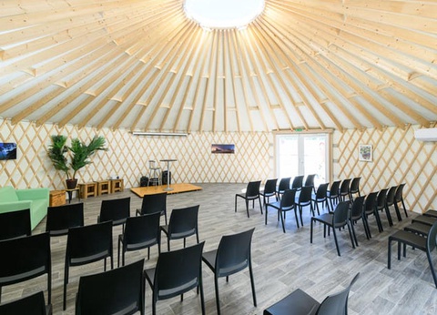 Flower Camping le Kergariou, 3* - 85