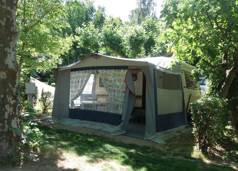 Camping Les Sources, 3* - 74