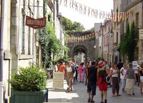 Camping Domaine de Bréhadour, 4* - 32