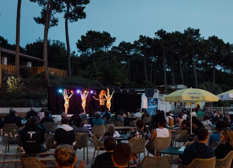 Camping Vacances André Trigano - Domaine de Montcalm, 4* - 39