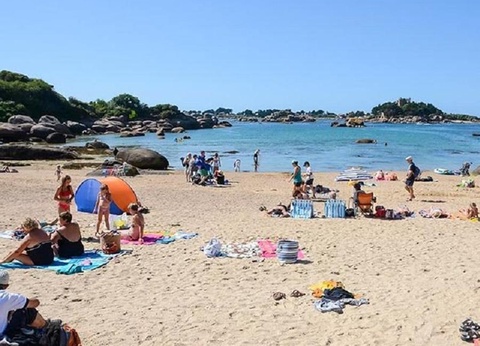 Camping West, 3* - 24