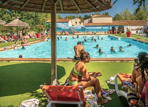 Camping Le Clos Virgile, 4* - 93